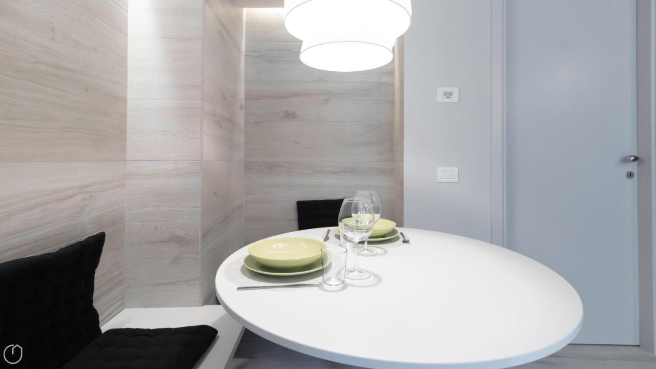 Italianway - Pontida 4 Bilo Appartement Milaan Buitenkant foto