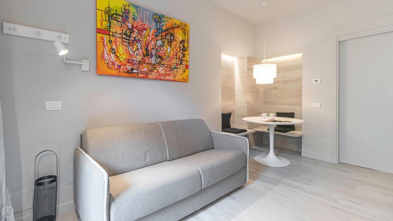 Italianway - Pontida 4 Bilo Appartement Milaan Buitenkant foto