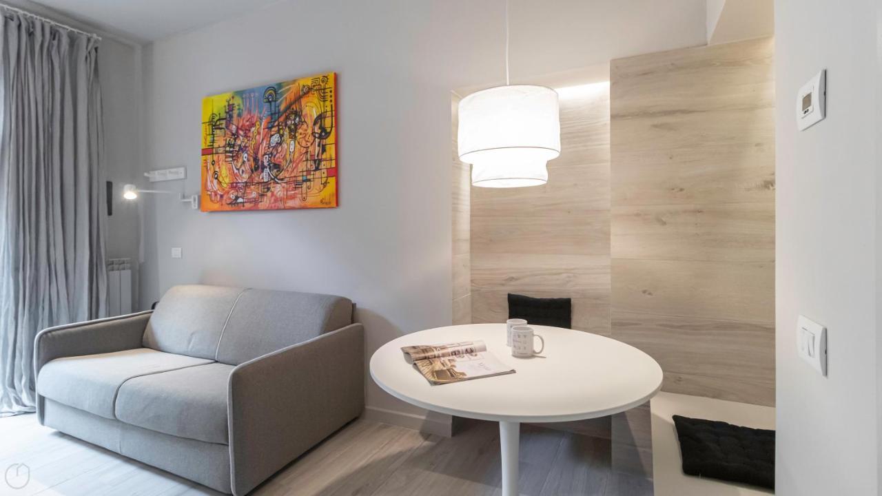 Italianway - Pontida 4 Bilo Appartement Milaan Buitenkant foto